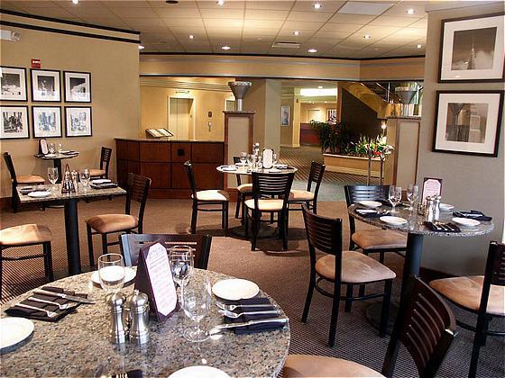 Holiday Inn Secaucus Meadowlands Restaurante foto