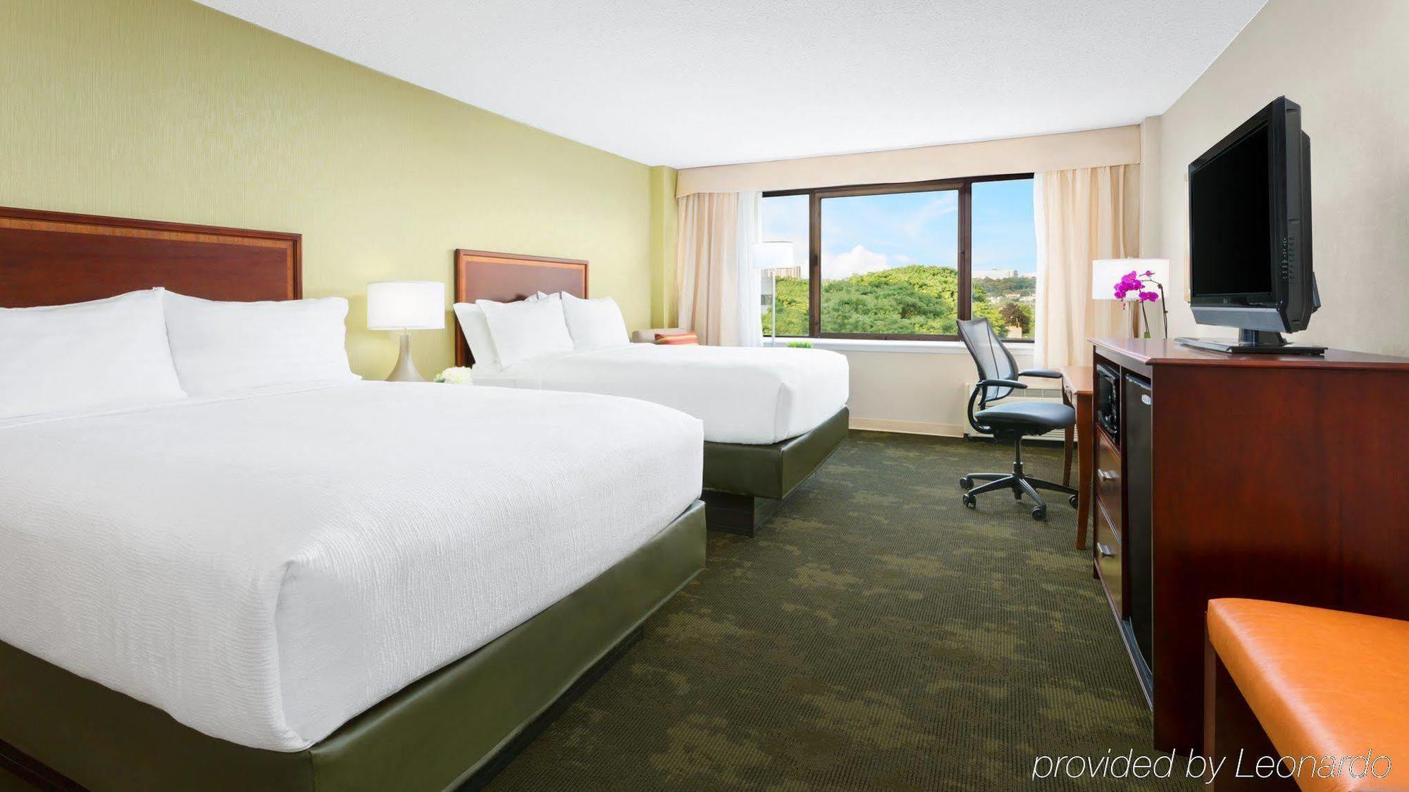 Holiday Inn Secaucus Meadowlands Exterior foto